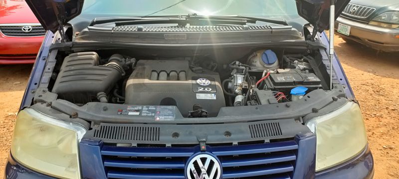 Thumbnail 2 of 2003 VOLKSWAGEN ID4